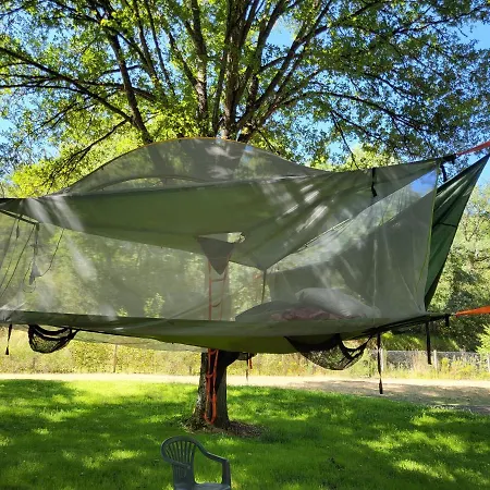 L'alternatif Campsite Huriel