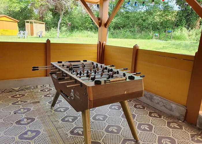 L'alternatif Кемпинг Huriel